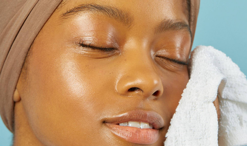 chemical for black women to treat dark spots, Do-pores-open-with-warm-water-how-to-treat-acne-scars-and-enlarge-pores-in-tampa-florida-luxury-lotus-spa-esther-the-esthetician-black-esthetician-in-florida.jpg.jpg, Enlarged Pores Vs. Acne Pitting Scars